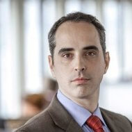 Headshot of Julien Laplante from Amundi Group