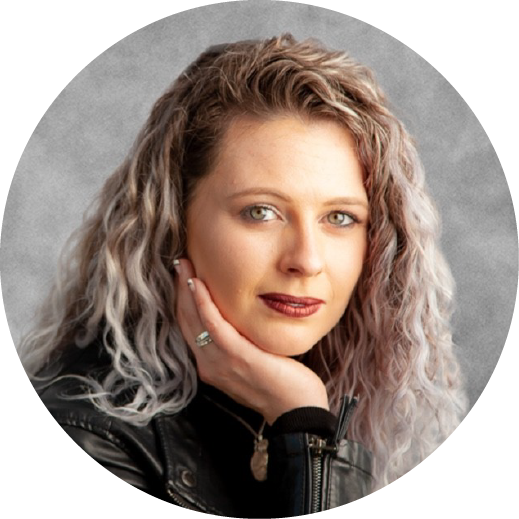 Majhon Phillips, responsable des services professionnels aux États-Unis, UpSlide